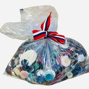 Assorted Colorful Buttons for Arts & Crafting.